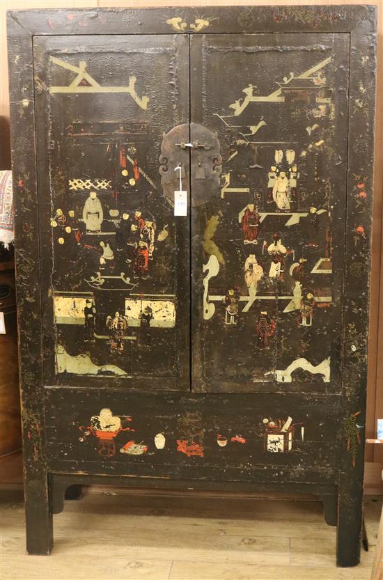 A Chinese lacquered cabinet, W.106cm